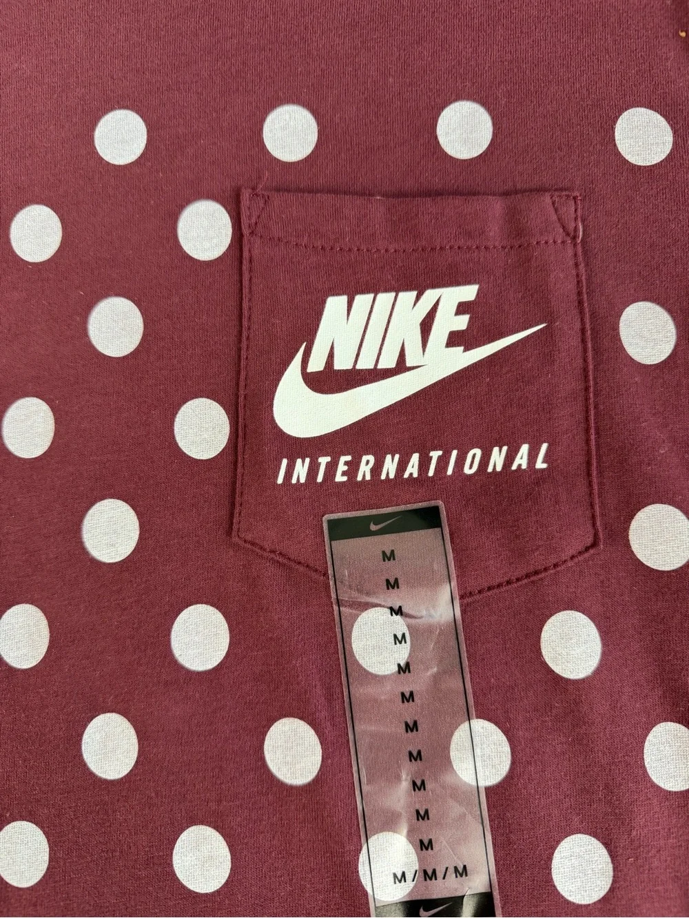 NEW Men’s Nike International Pocket Tee